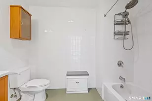10 Ann St, Norwalk, CT 06854 - Photo 11