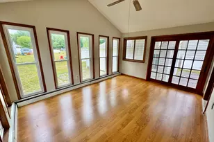 280 School St, East Hartford, CT 06108 - Photo 9