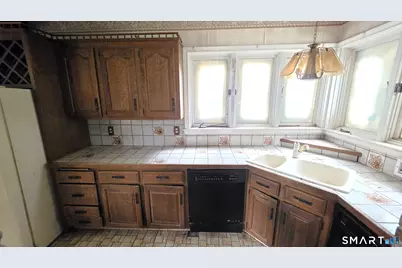 123 Forest Street, New Britain, CT 06052 - Photo 19