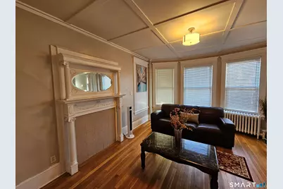 592 Laurel Avenue #2nd Floor, Bridgeport, CT 06605 - Photo 13