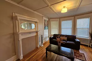 592 Laurel Ave, Bridgeport, CT 06605 - Photo 13