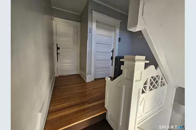 592 Laurel Avenue #2nd Floor, Bridgeport, CT 06605 - Photo 5