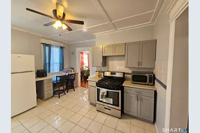 592 Laurel Avenue #2nd Floor, Bridgeport, CT 06605 - Photo 19