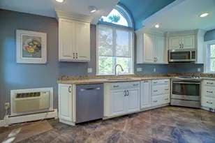 75 Churchill Rd, Hamden, CT 06517 - Photo 15