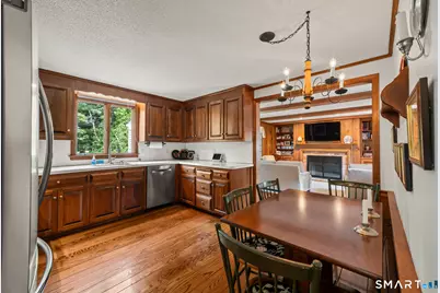 111 Pennywise Lane, Glastonbury, CT 06033 - Photo 5