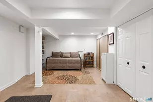 55 Mill Plain Rd, Danbury, CT 06811 - Photo 29