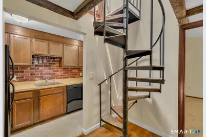 94 Mohawk Trail #94, Guilford, CT 06437 - Photo 7
