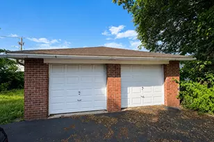 23 Earl St, New Haven, CT 06515 - Photo 29
