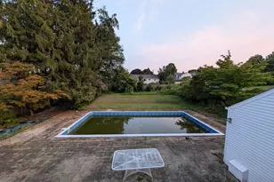 70 Burwood Rd, Wethersfield, CT 06109 - Photo 15