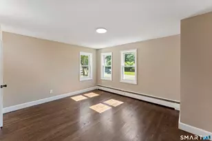 48 Edmond St, Putnam, CT 06260 - Photo 15