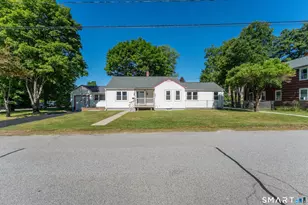 48 Edmond St, Putnam, CT 06260 - Photo 5