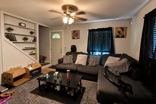 29 Rock Creek Rd, New Haven, CT 06515 - Photo 5