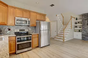 25 Sutton Rd, Rocky Hill, CT 06067 - Photo 15