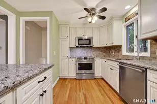 884 Indian Hill Rd, Orange, CT 06477 - Photo 7
