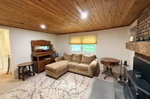 200 Old North Rd, Barkhamsted, CT 06063 - Photo 37