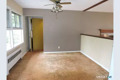 92 Vernon Street, Manchester, CT 06042 - Photo 13