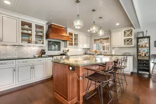 45 Sherman St, Fairfield, CT 06824 - Photo 7