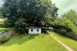 146 Concord St, Bristol, CT 06010 - Photo 25
