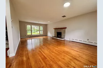 7 Tomlinson Road, Seymour, CT 06483 - Photo 9