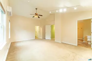 521 E Thompson Rd, Thompson, CT 06277 - Photo 25