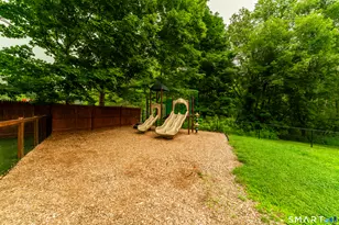 521 E Thompson Rd, Thompson, CT 06277 - Photo 7