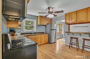 52 Jackson Rd, Enfield, CT 06082 - Photo 9