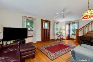 124 Hunt Ln, East Haven, CT 06512 - Photo 3