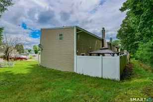 21 Inverness Ln, Middletown, CT 06457 - Photo 27
