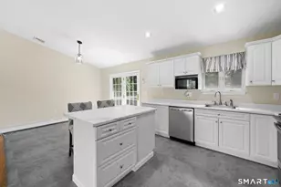 4 Bradley Rd, Somers, CT 06071 - Photo 5