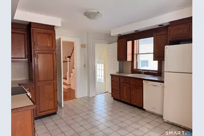 70 Central Avenue, Hamden, CT 06517 - Photo 9