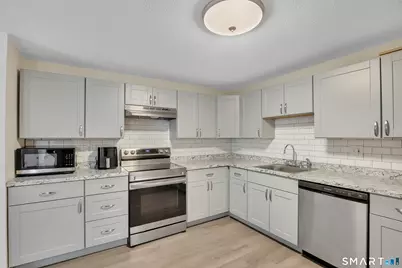 1239 East Street #A1, New Britain, CT 06053 - Photo 11