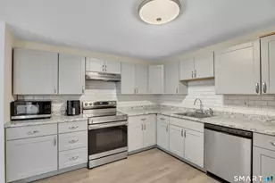1239 East St, New Britain, CT 06053 - Photo 11