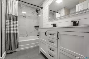 162 Forest St, Hamden, CT 06518 - Photo 17