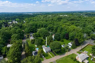 162 Forest St, Hamden, CT 06518 - Photo 33