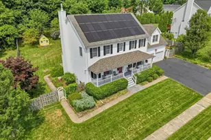 154 Strong St, East Haven, CT 06512 - Photo 3