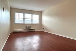 65 Donna Dr, New Haven, CT 06513 - Photo 5