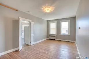 2716 Fairfield Ave, Bridgeport, CT 06605 - Photo 7