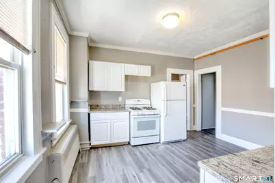 2716 Fairfield Avenue #3af, Bridgeport, CT 06605 - Photo 3