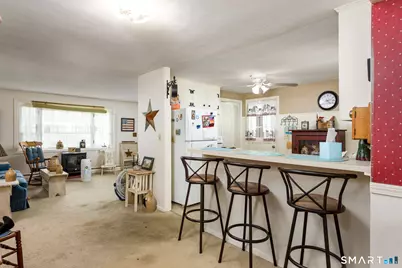 3 Arrow Street, Enfield, CT 06082 - Photo 11