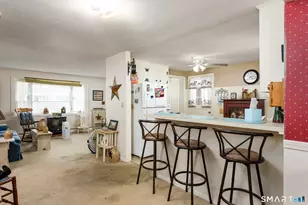 3 Arrow St, Enfield, CT 06082 - Photo 11