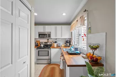 482 Lake Avenue #1, Bristol, CT 06010 - Photo 11