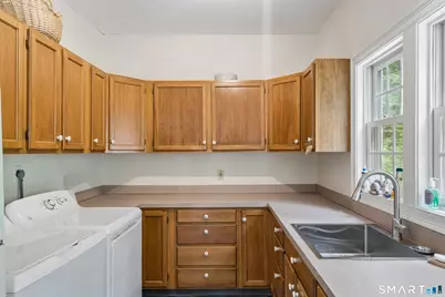 9 Marlin Road, Newtown, CT 06482 - Photo 15
