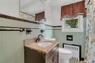 599 Laurel St, East Haven, CT 06512 - Photo 19