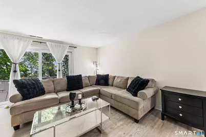 267 West Cedar Street #3D, Norwalk, CT 06854 - Photo 3