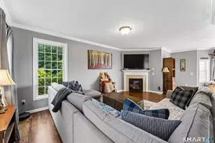 181 Martha Way, Thomaston, CT 06787 - Photo 7