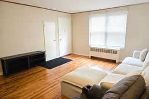 79 Mencel Cir, Bridgeport, CT 06610 - Photo 7