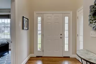 33 Hunters Ln, Southington, CT 06479 - Photo 3