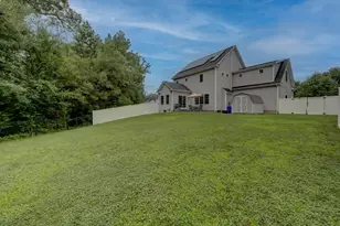 33 Hunters Ln, Southington, CT 06479 - Photo 37