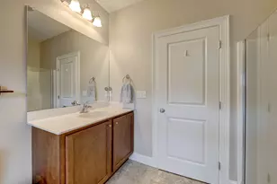 33 Hunters Ln, Southington, CT 06479 - Photo 21