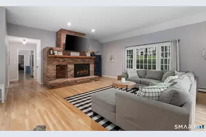 11 Cobblers Mill Road, Newtown, CT 06482 - Photo 7